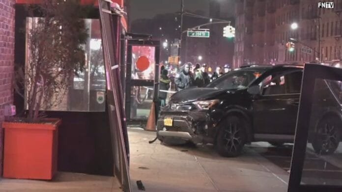 13157369_inwood-crash