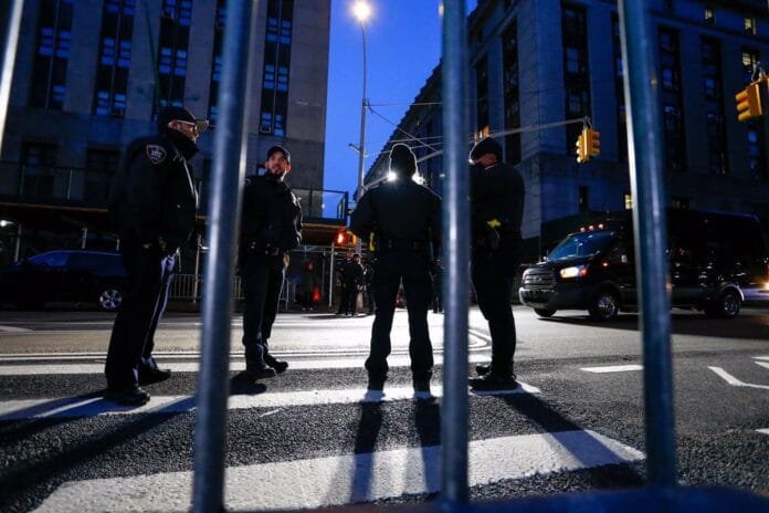 EEUU.- La Fiscalía de Nueva York acusa a destacados congresistas republicanos de interferir en el caso contra Trump