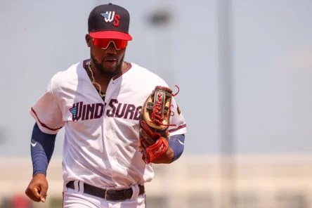 yuniorseverinowindsurge-2