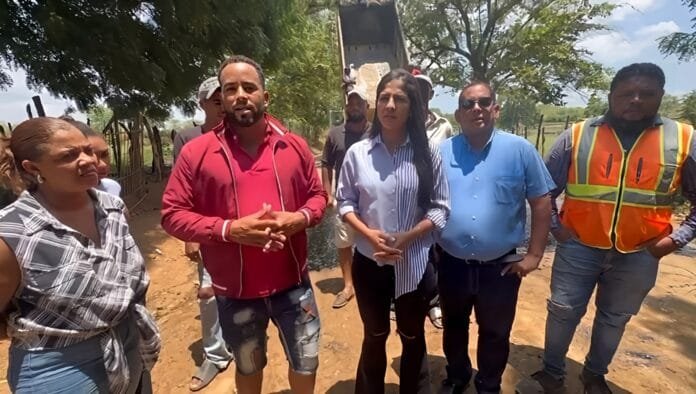 PhotoShot_1715917518303