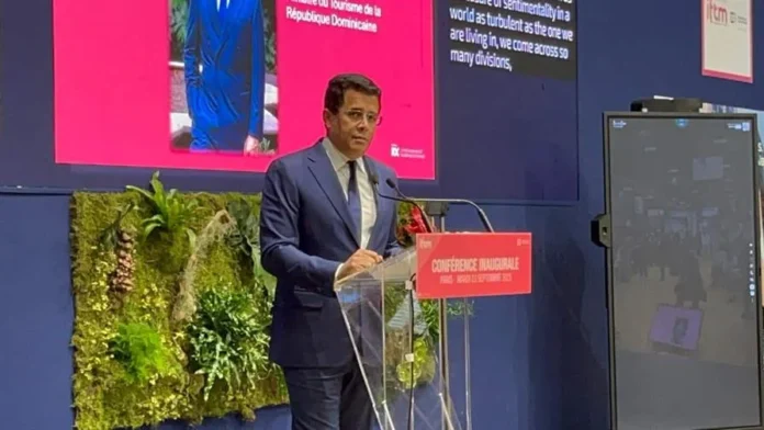 collado-us161-millones-ingresan-cada-ano-a-rd-por-turismo-frances-4df59d19-focus-min0.09-0.44-896-504