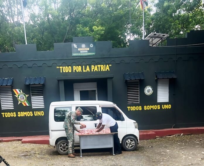 d85b03ed-c4ca-4015-bbec-c637f501e114