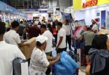 Consumidores aprovecharon rebajas por el Viernes Negro