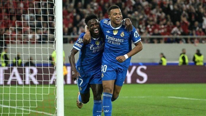 2248007227-GI-696x391