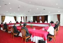 Luis Abinader almuerza con el Episcopado y busca de fortalecer colaboración Gobierno-Iglesia