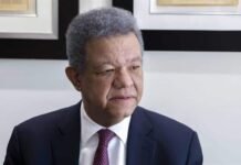 Leonel critica «ineficiencia del gobierno» ante masivo apagón en RD