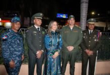 Gobernadora Martha Collado encabeza acto institucional y encendido de las luces navideñas en la Gobernación Provincial de Valverde