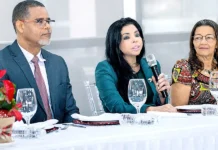 Procuradora investiga médicos y varios centros de salud en caso Senasa