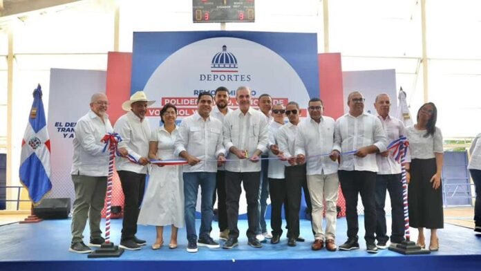 presidente-abinader-entrega-obras-deportivas-en-dajabon-e0b8f2f9-focus-0-0-896-504