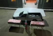 Ejército incauta contrabando de 118,000 cigarrillos oculto en los compartimentos de una camioneta en Dajabón