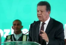 Leonel Fernández llama a construir el futuro de RD con liderazgo, cultura y participación juvenil