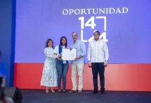 Luis Abinader encabeza graduación de más de 4,000 jóvenes técnicos