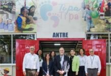 Embajadora de Estados Unidos en República Dominicana y Encargado de Negocios en Haití realizan recorrido por el parque industrial CODEVI