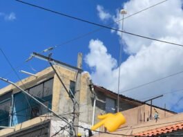 EDEESTE denuncia brigadas no autorizadas reconectan servicios de clientes sin contrato en San Pedro de Macorís