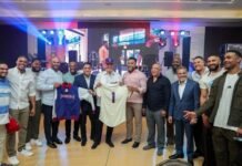 Comisionado de Grandes Ligas destaca el apoyo de Luis Abinader en el béisbol