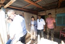 VIDEO: Vicepresidenta Raquel Peña visita comunidades de Bahoruco afectadas por lluvias y escucha necesidades de la población