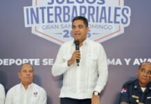 Kelvin Cruz anuncia Juegos Interbarriales de Baloncesto en el Gran Santo Domingo