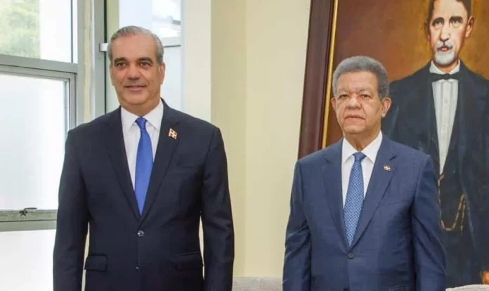 abinader-y-leonel-fernandez-2032b7fe-e1776216330256