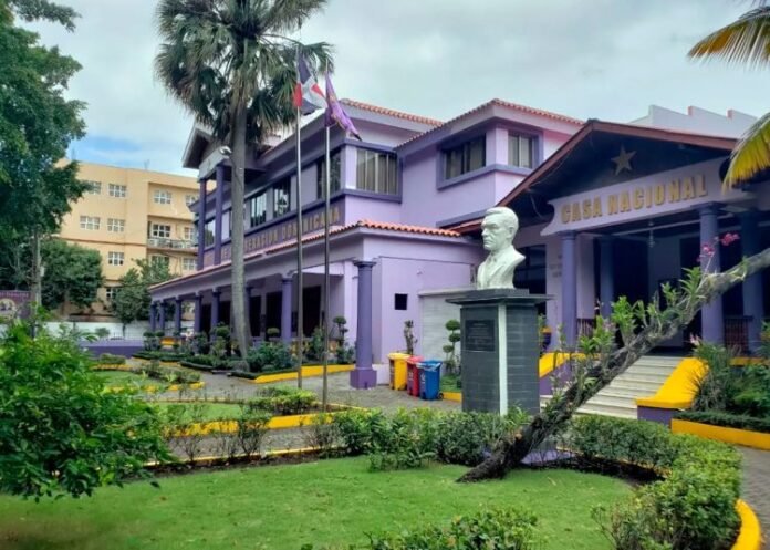 casa-nacional-del-pld-750x536